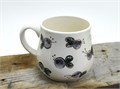 Чашка кружка керамическая "Черника" 350 мл - ручная работа, литье, роспись, керамика 2863